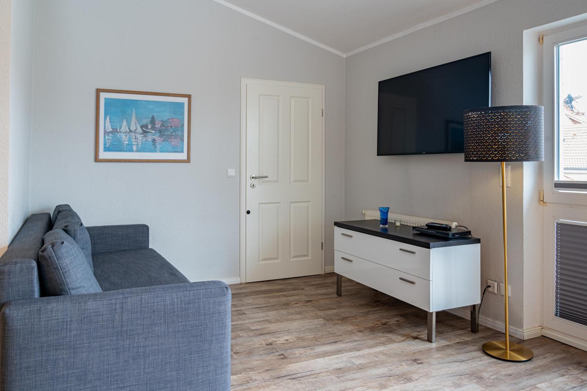 Apartmenthaus Chrischanshof Rostock Extérieur photo
